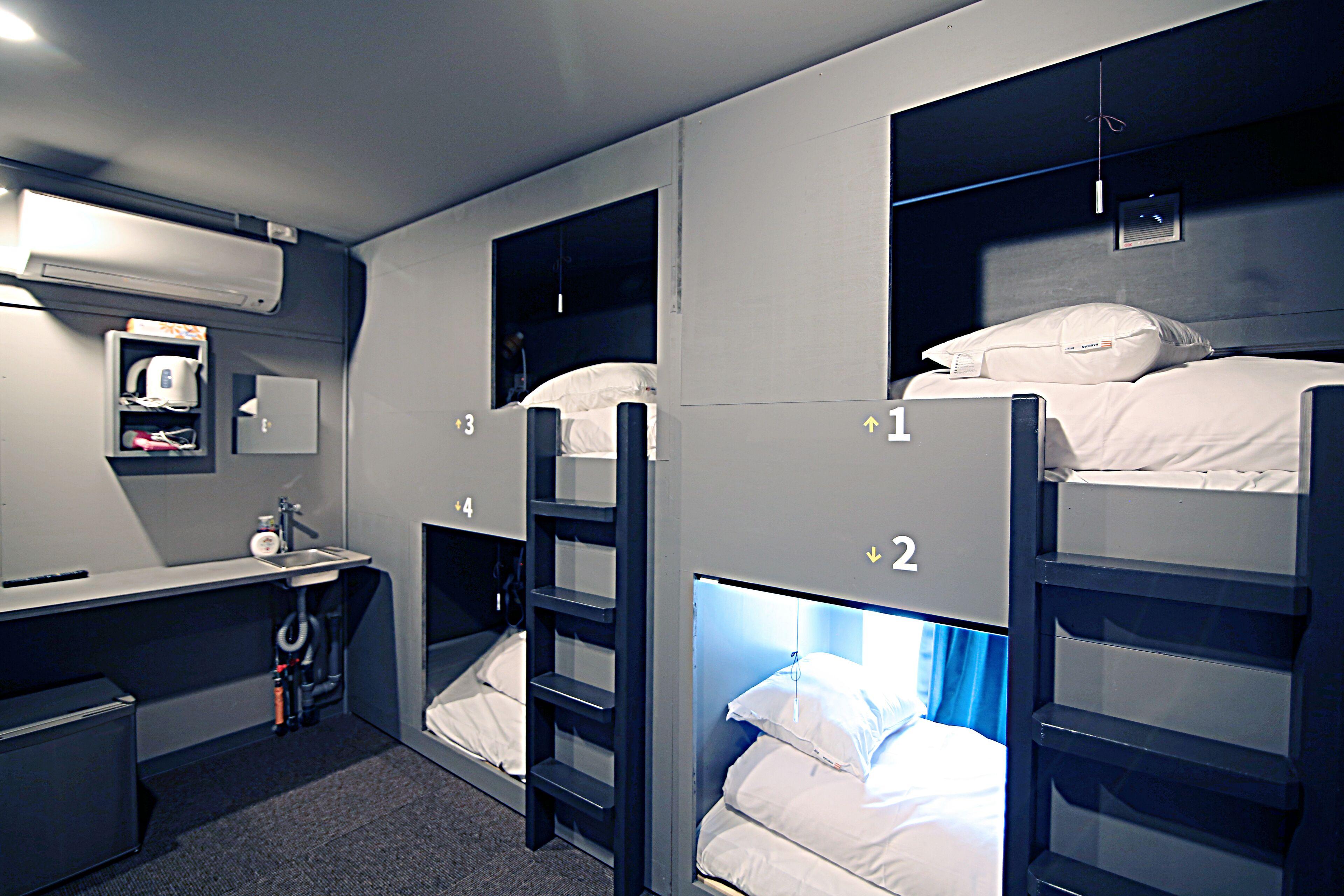 Rhodes Otsuka Hotel, Tokyo